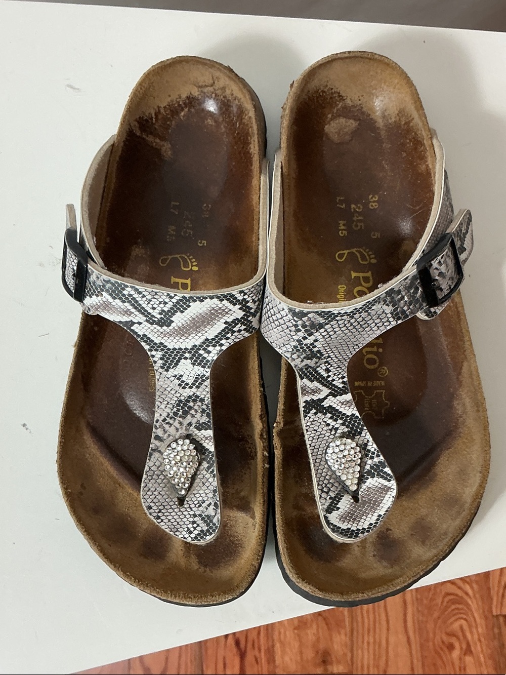 Birkenstock Snake-Print Toe-Thong Sandals - Picture 3 of 9